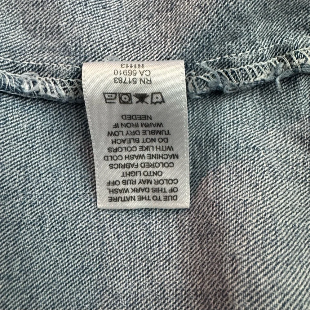 Denim Sleeveless Vest - Picture 7 of 13